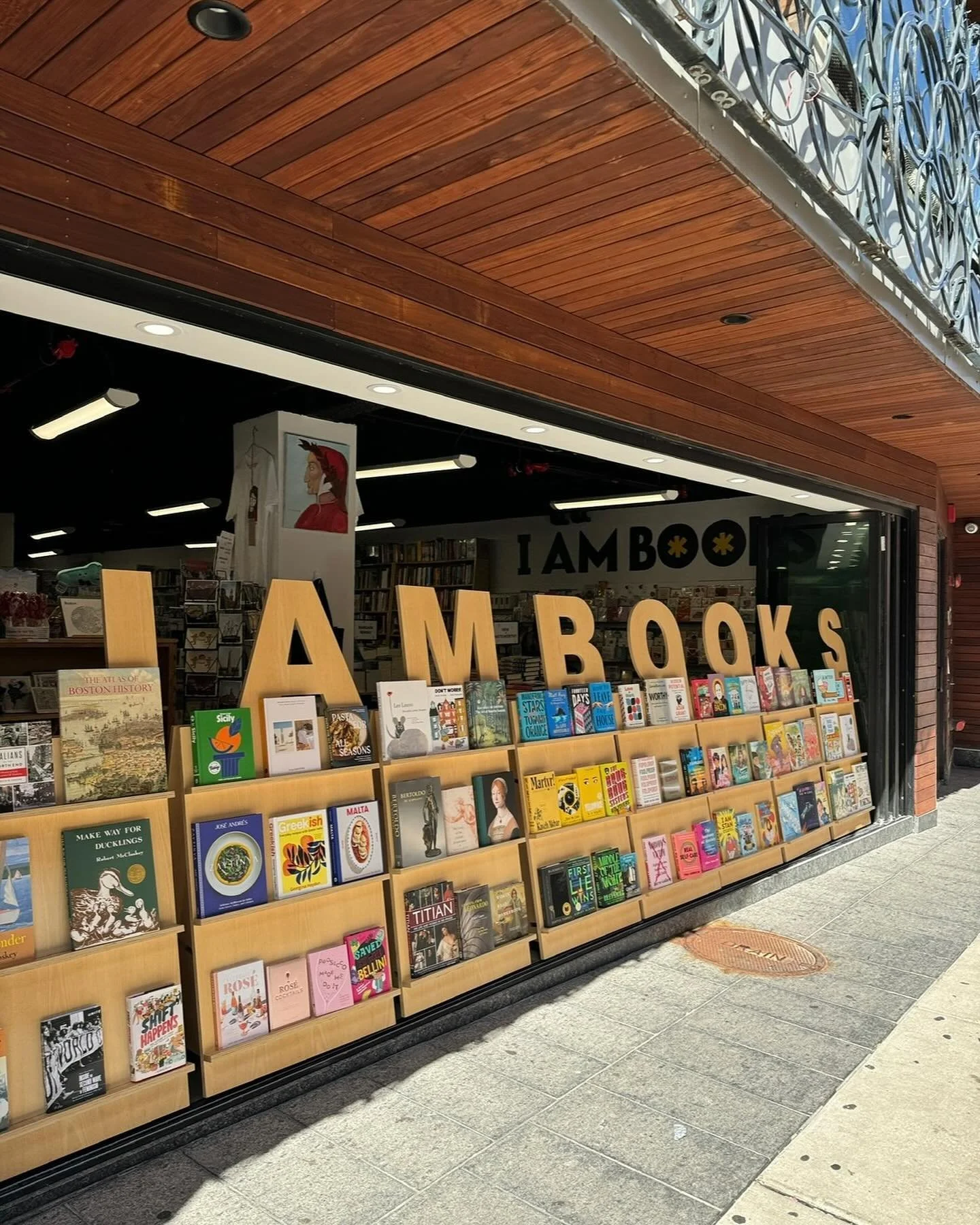 I AM Books