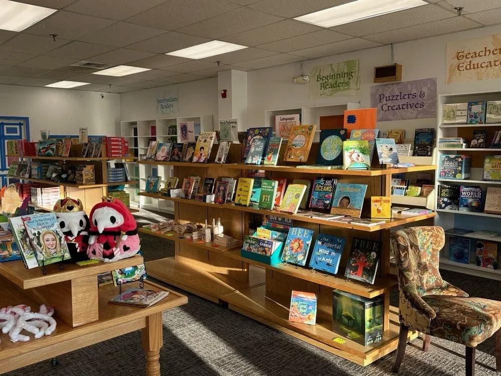 Wonderland Books & Toys