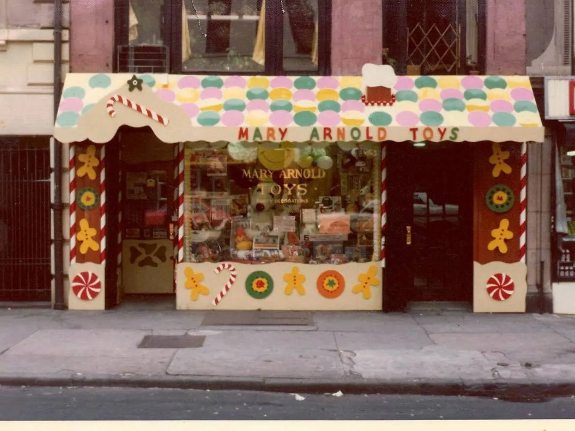 Mary Arnold Toys