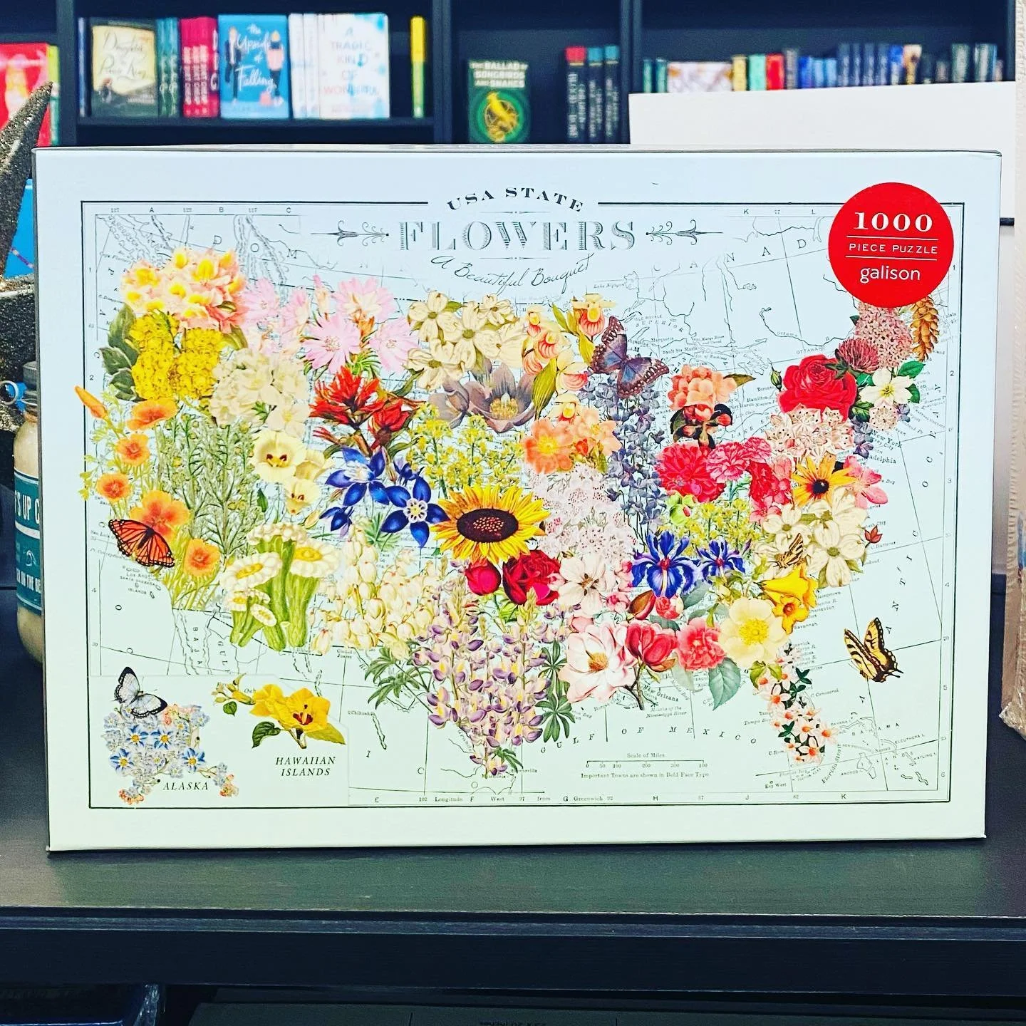 Monarch Books & Gifts