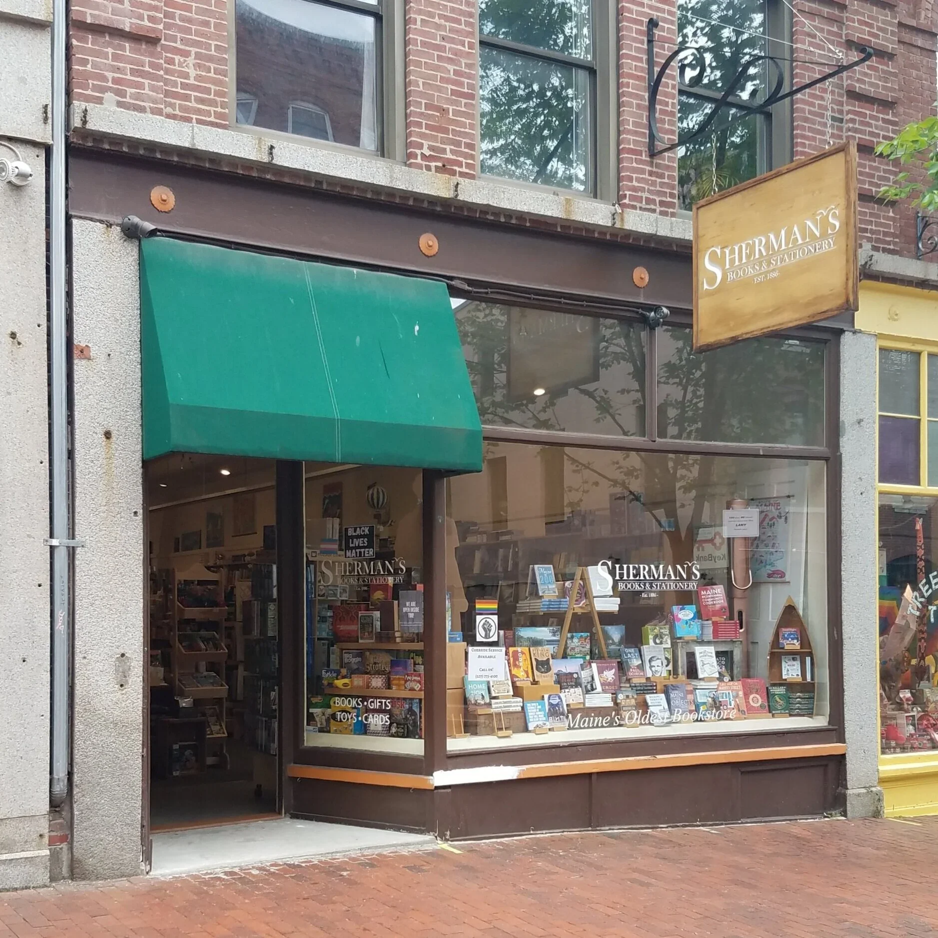 Sherman’s Maine Coast Book Shop