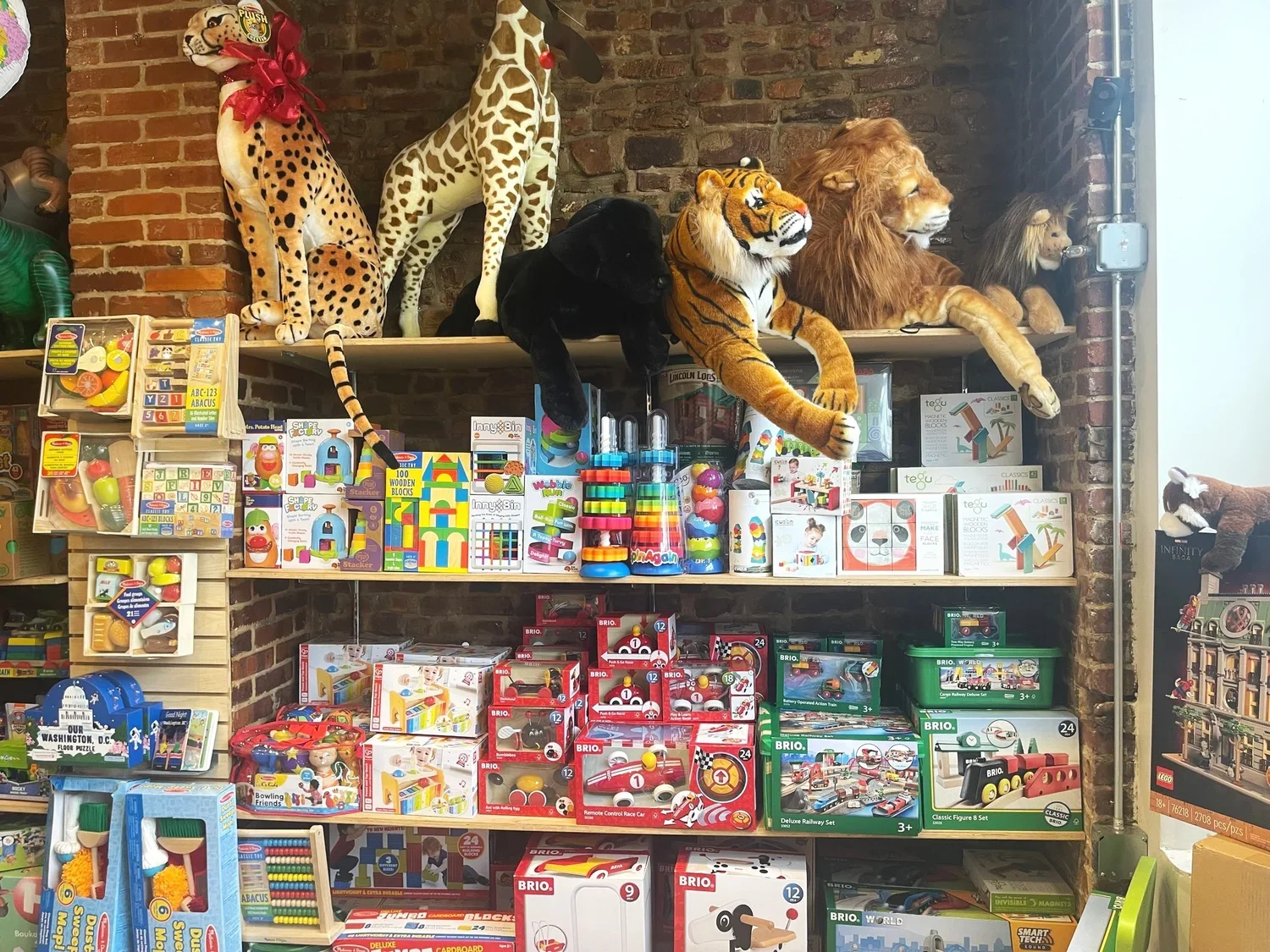Tugooh Toys